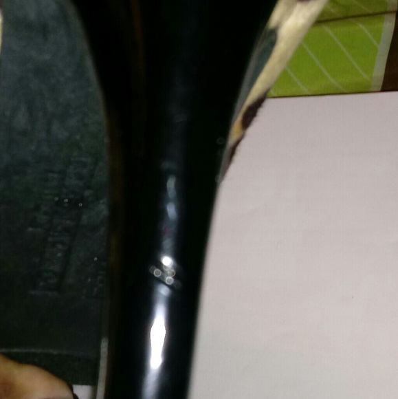 Fergalicious by Fergie Faux Fur Pumps Size 7.5M - Picture 5 of 8